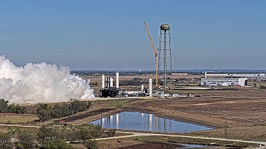 Самый мощный и эффективный ракетный двигатель в истории SpaceX отработал почти 7 минут. SpaceX провела&nbsp;по-настоящему длительные испытания Raptor 3